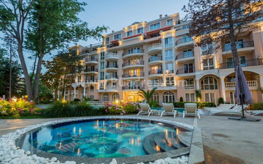 Квартира с парковкой на Солнечном Берегу І №4572