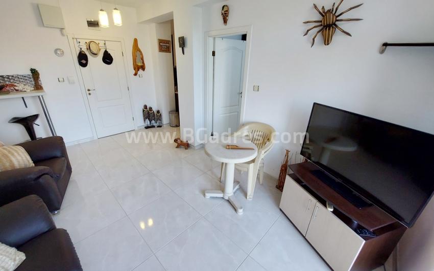 Two bedroom apartment at a bargain price І №2694