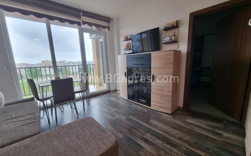 Недорогая двухкомнатная квартира на море І №3571