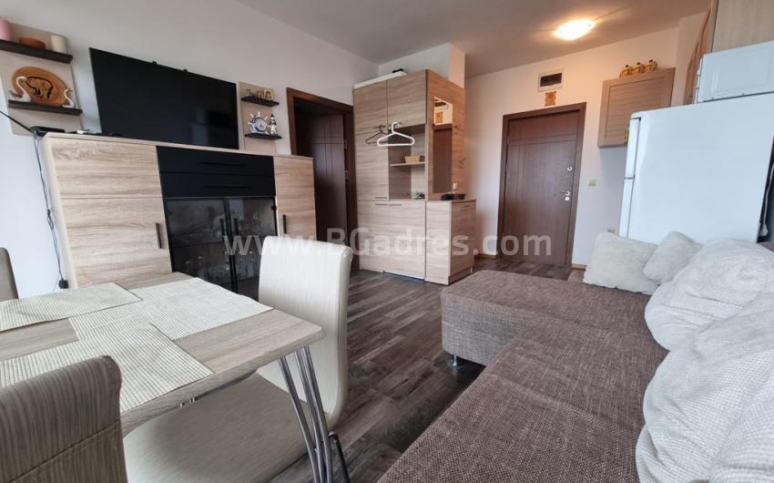 Недорогая двухкомнатная квартира на море І №3571