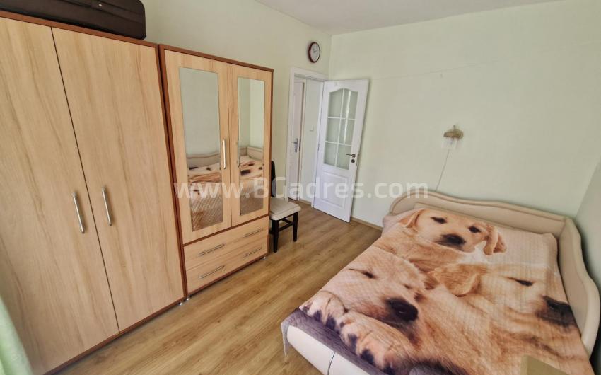 Cheap apartment on the seaside І №3899