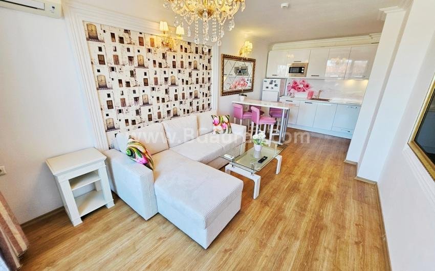 Apartment with a big terrace in the Sweet Homes 5 complex І №4349