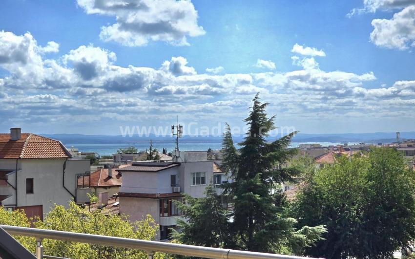 Двустаен апартамент в Сарафово І №4367