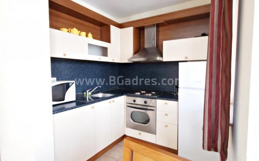 One-bedroom apartment in the complex "Oasis" - Lozenets, cheap