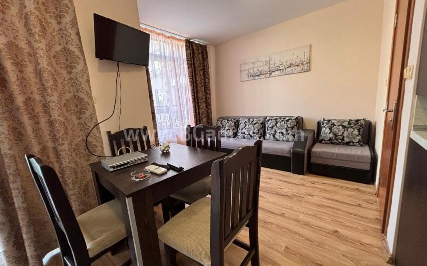 Apartment in the Dawn Park complex І №4670