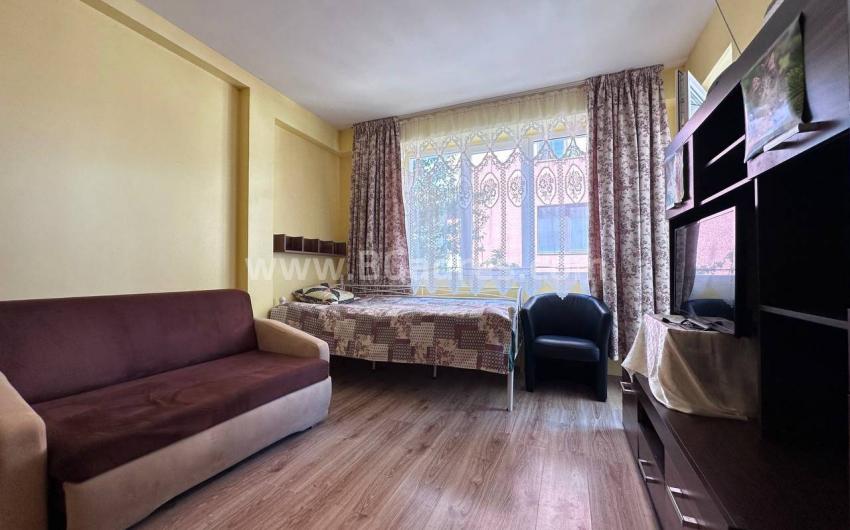 Квартира в жилом здании в Несебре І №4442