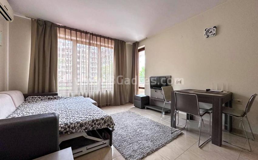 Apartment in the Star Dreams complex І №4544