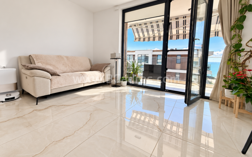 Sea front apartment in Sarafovo І №4875