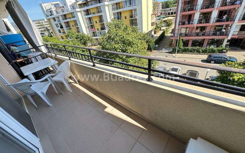 Квартира в комплексе Гранд Камелия І №4413