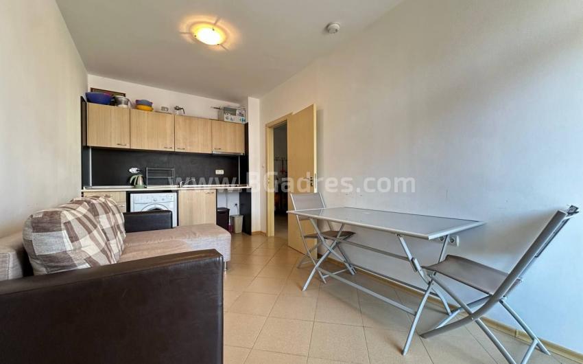 Квартира в комплексе Гранд Камелия І №4413