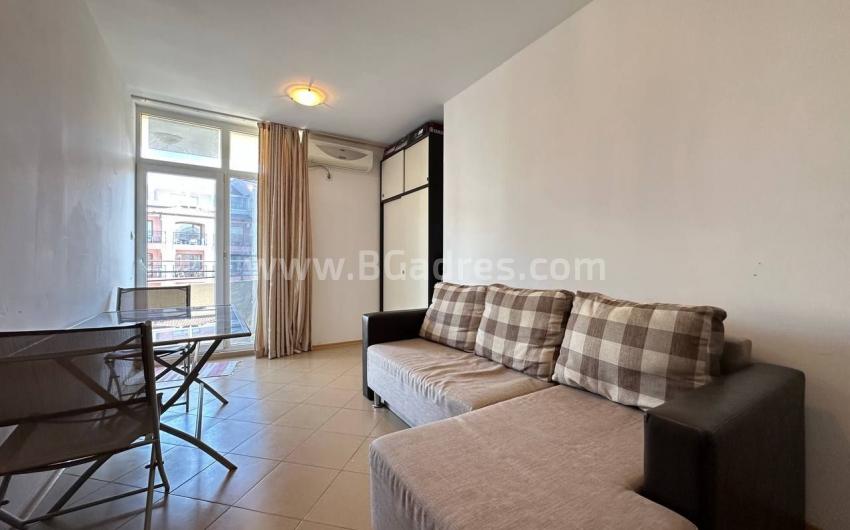 Квартира в комплексе Гранд Камелия І №4413