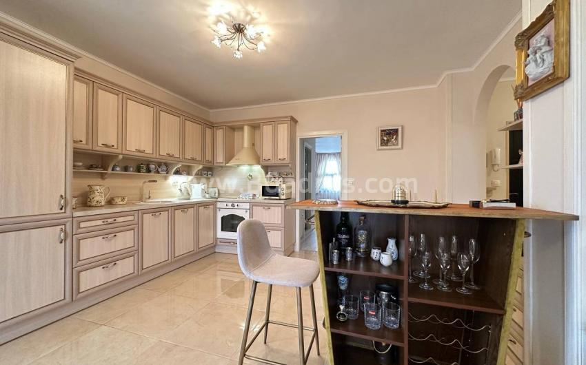 Большая квартира в комплексе Эстебан І №4462