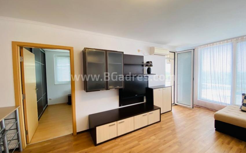 Wohnung mit Meerblick in Pomorie І №4601