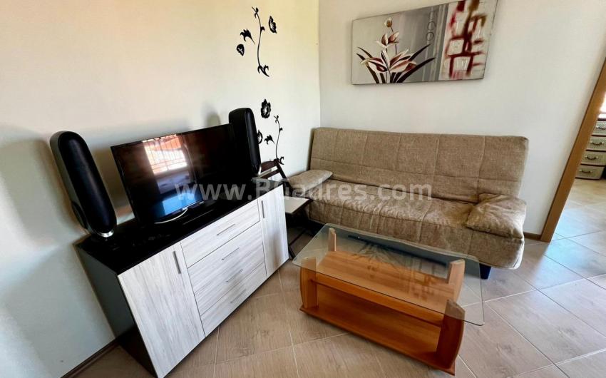 Apartment with low maintenance fee on the seaside І №3858