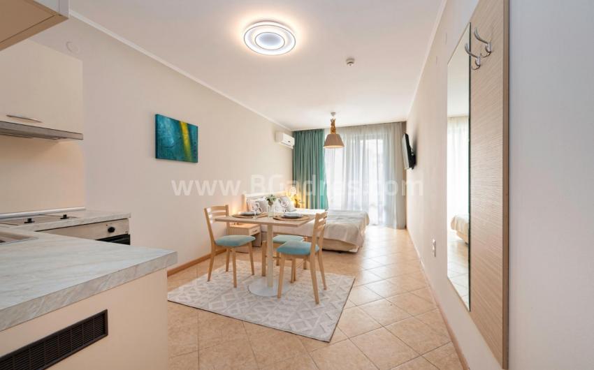 Студия в комплексе Роял Сан І №4399