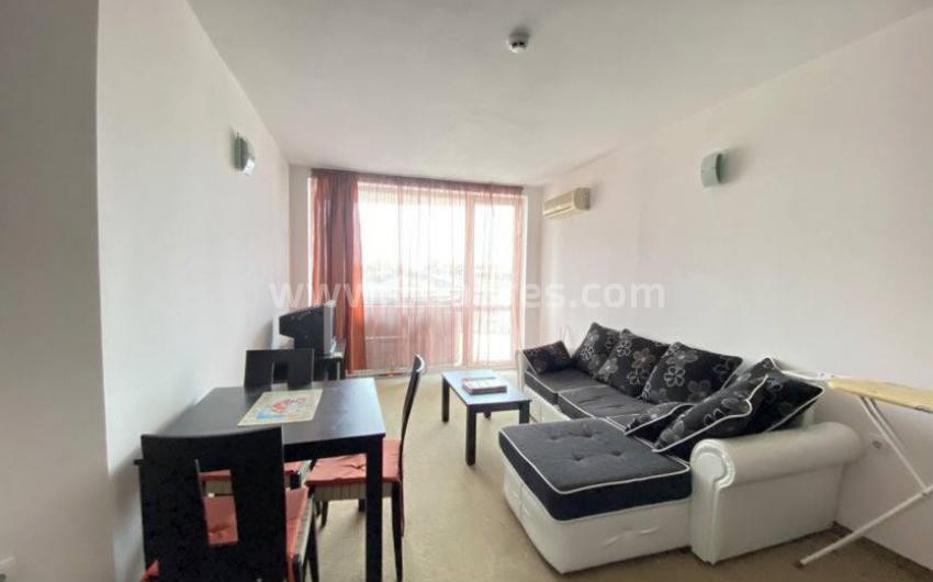 Купете апартамент с нови мебели в Равда