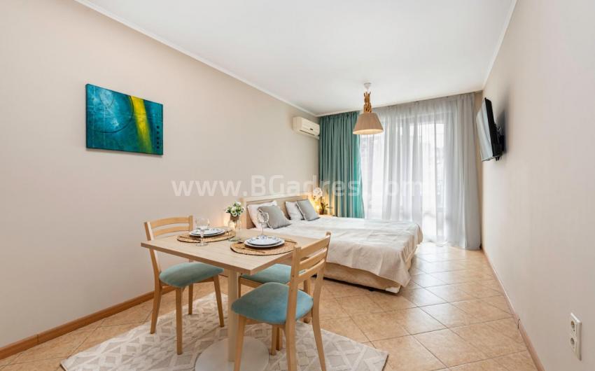 Студия в комплексе Роял Сан І №4399