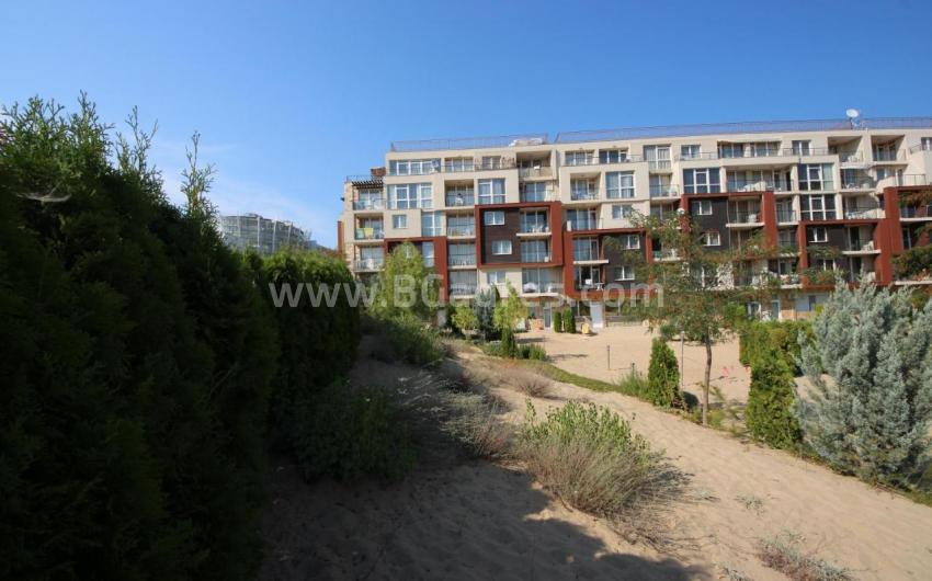 Apartment on the first line in Sunny Beach | №2304