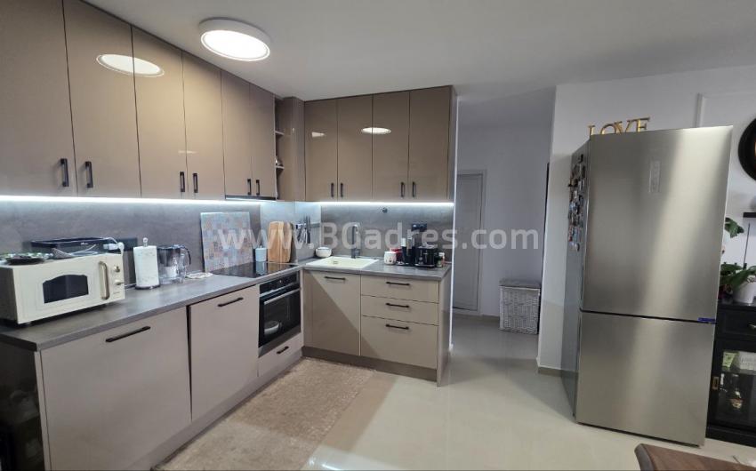 Апартамент с гледка море в Свети Влас І №4515