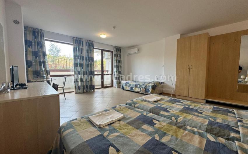 Studio in the Gardenia Hills complex І №4742
