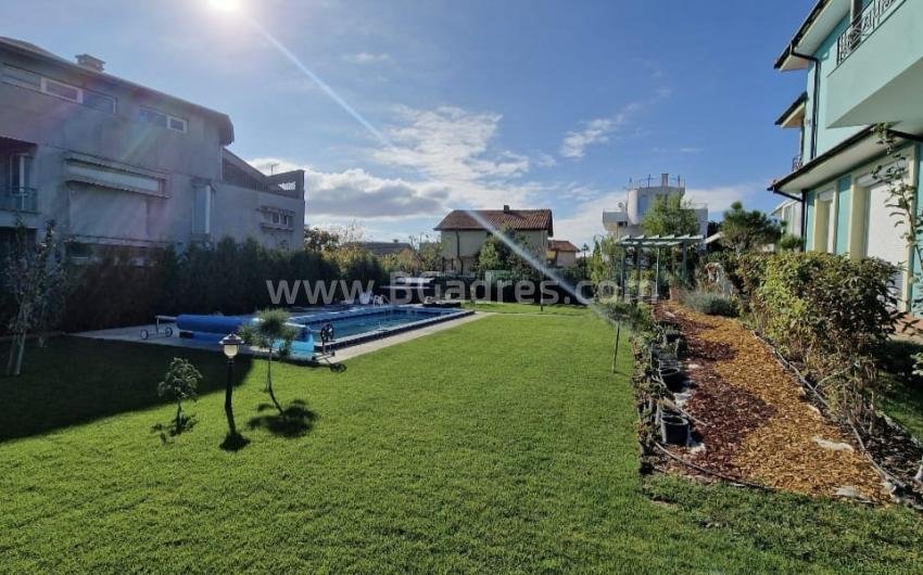 A house with sea view in Chernomorets І №4599