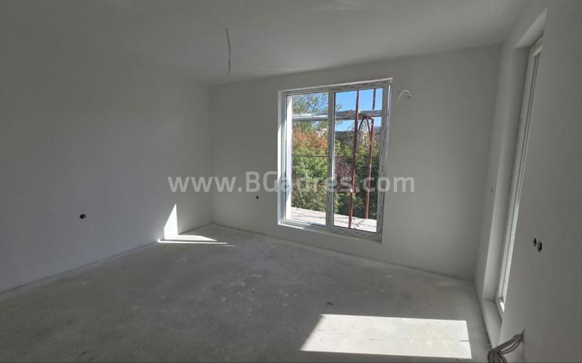 Студия без таксы за обслуживание на Солнечном Берегу І №4431