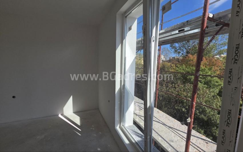 Студия без таксы за обслуживание на Солнечном Берегу І №4431