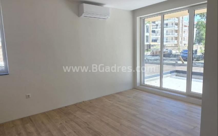 Dreizimmerwohnung mit Parkplatz am Meer І №4467