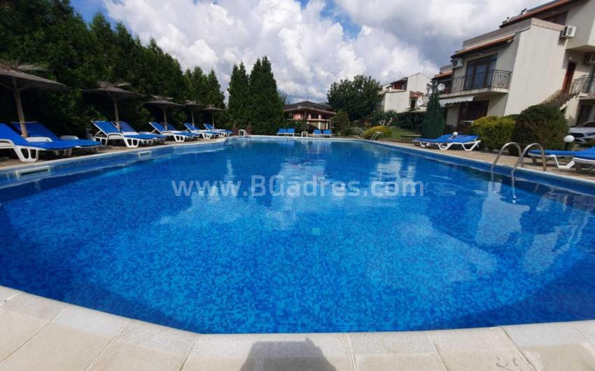 Haus mit Swimmingpool für dauerhaften Aufenthalt in der Nähe von Burgas