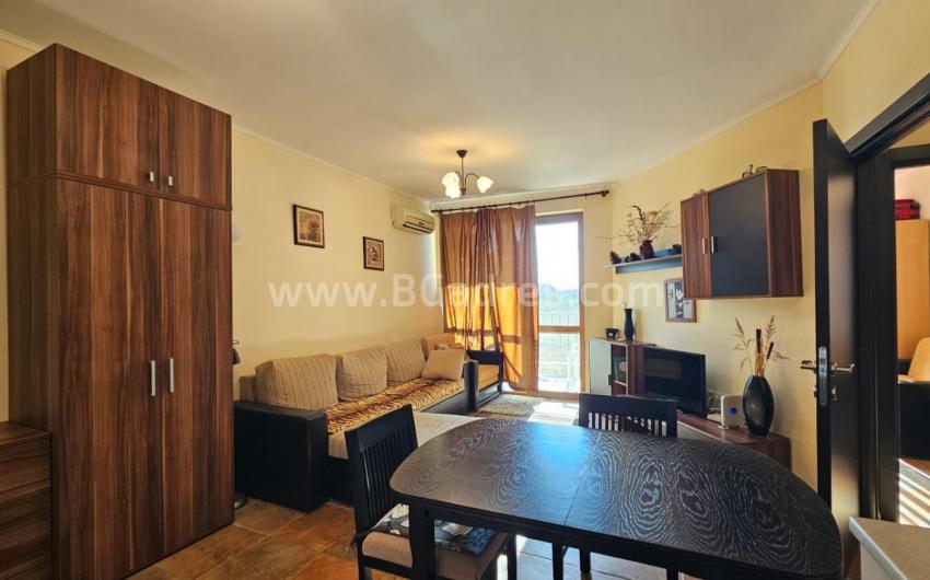 Тристаен апартамент в комплекса Аполон І №4379