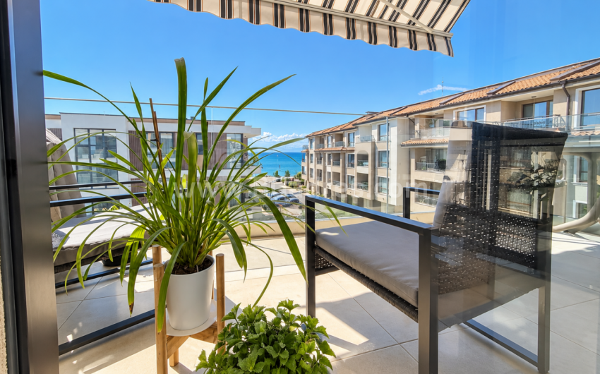 Sea front apartment in Sarafovo І №4875