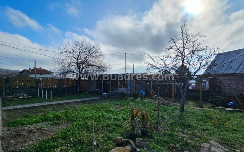 Недорогой дом в Кошарице І №4570