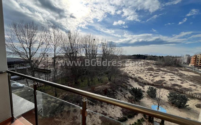 One-bedroom apartment for permanent residence in Nessebar profitable
