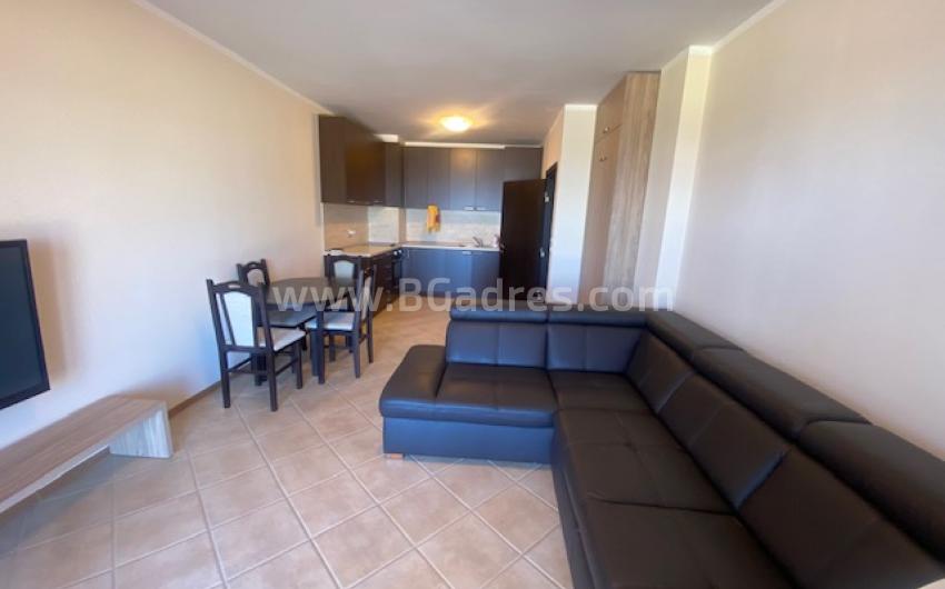 Квартира на первой линии в Царево І №4588