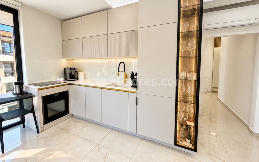 Sea front apartment in Sarafovo І №4875