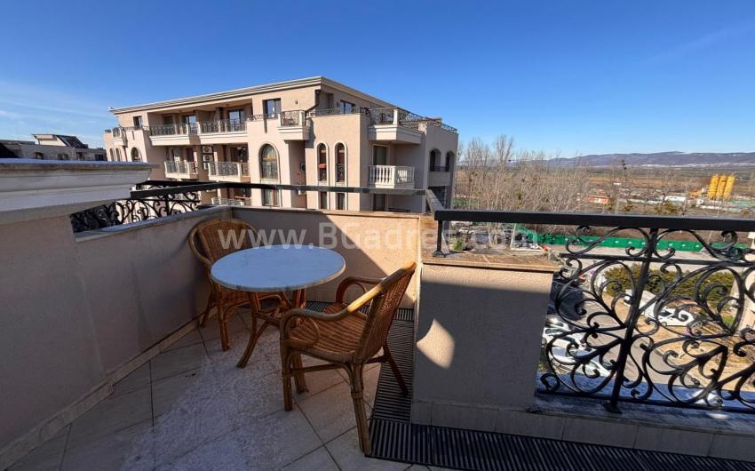 Студия в комплексе Даун Парк Делюкс І №4595