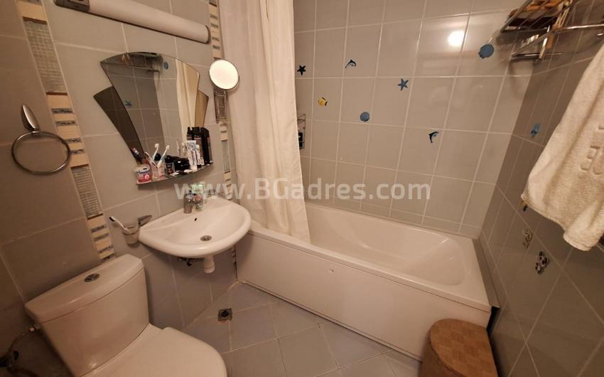 Апартамент в комплекс Шато дел Мар І №4338