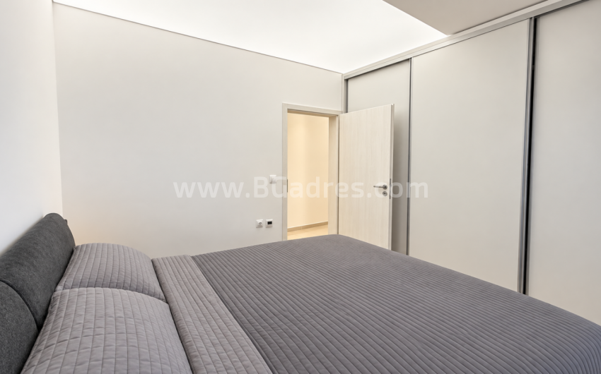 Sea front apartment in Sarafovo І №4875