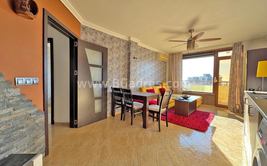 Апартамент с камина до морето І №4525