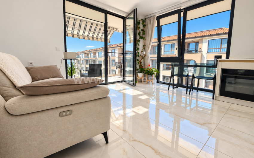 Sea front apartment in Sarafovo І №4875