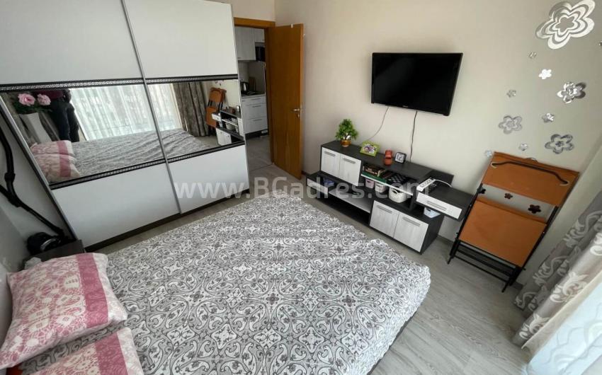 Apartment with good furniture cheap | №2355