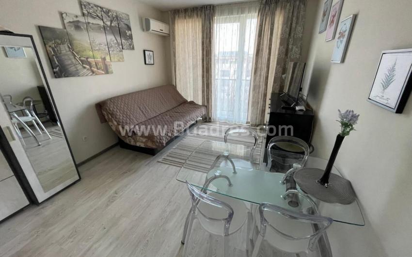 Apartment with good furniture cheap | №2355