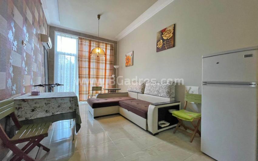 Wohnung mit eigenem Garten in Sonnenstrand І №2902