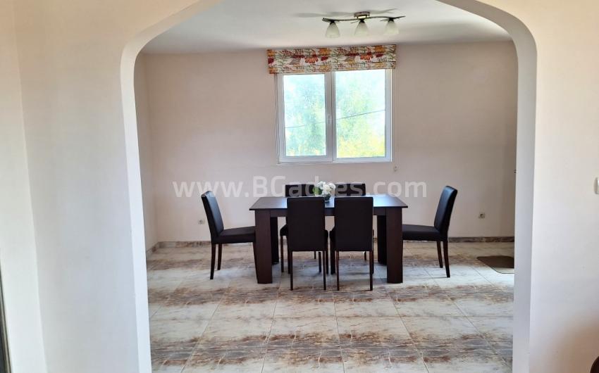 House with a big plot of land at a bargain price І №3171