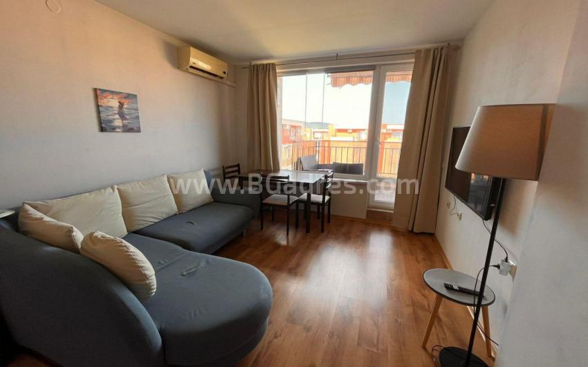 Квартира в комплексе Холидей Форт І №4504