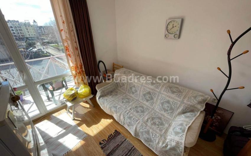 Cheap 2 bedroom apartment at the seaside І №2877