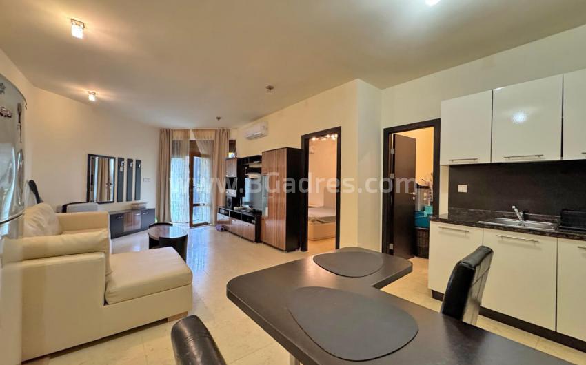 Квартира в комплексе Райский Сад І №4412