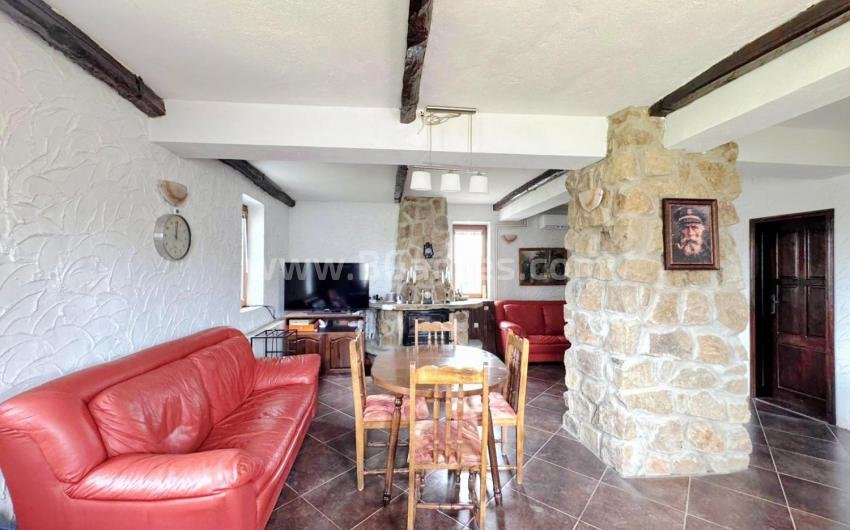 Haus im Dorf Bata І №4613