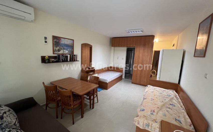 Apartment with low maintenance fee in Sunny Beach І №2991