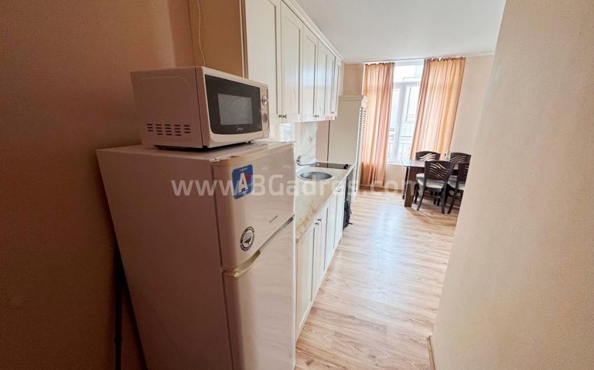 Apartment in the Dawn Park complex І №4803